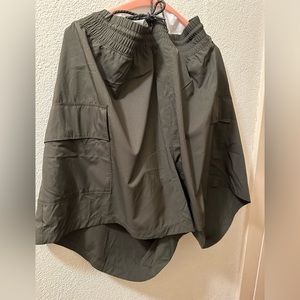 Stretchtech Dry Quick  NWOT Men’s Polyester Blend Olive Shorts in Size 4X